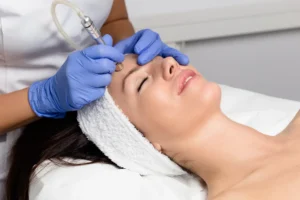 A Laser and Wellness Center client getting a medical facial